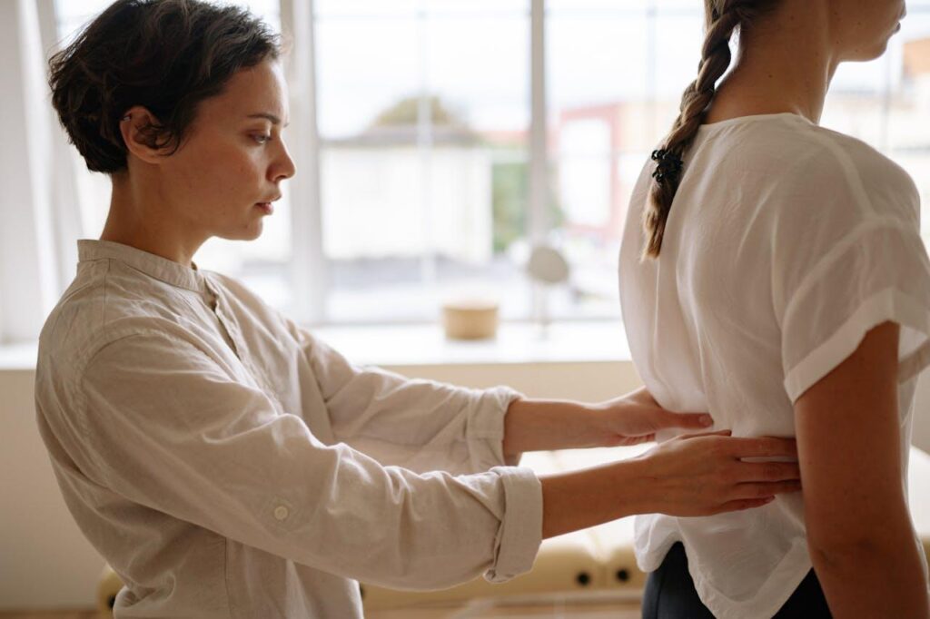 Top 6 Injuries Treated by Chiropractors and Physiotherapists