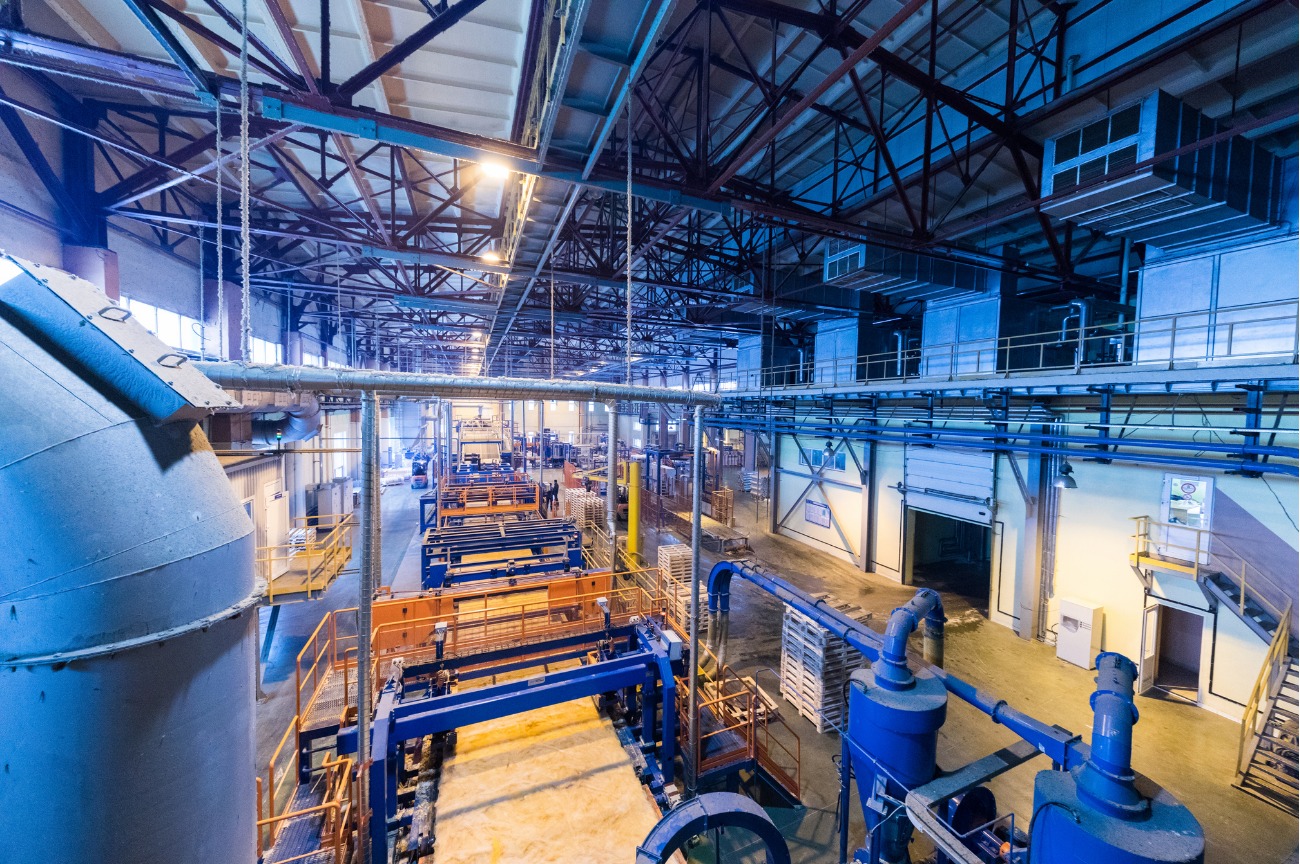 How Lean Manufacturing Improves Production Efficiency